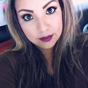 Meet your Posher, Anita